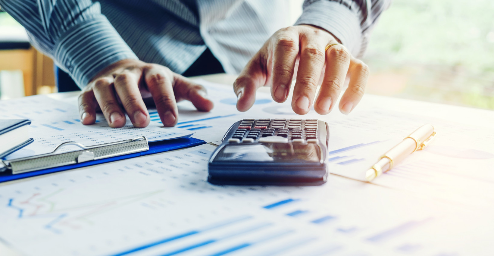 slider-investment-management-adjust Thumbnail