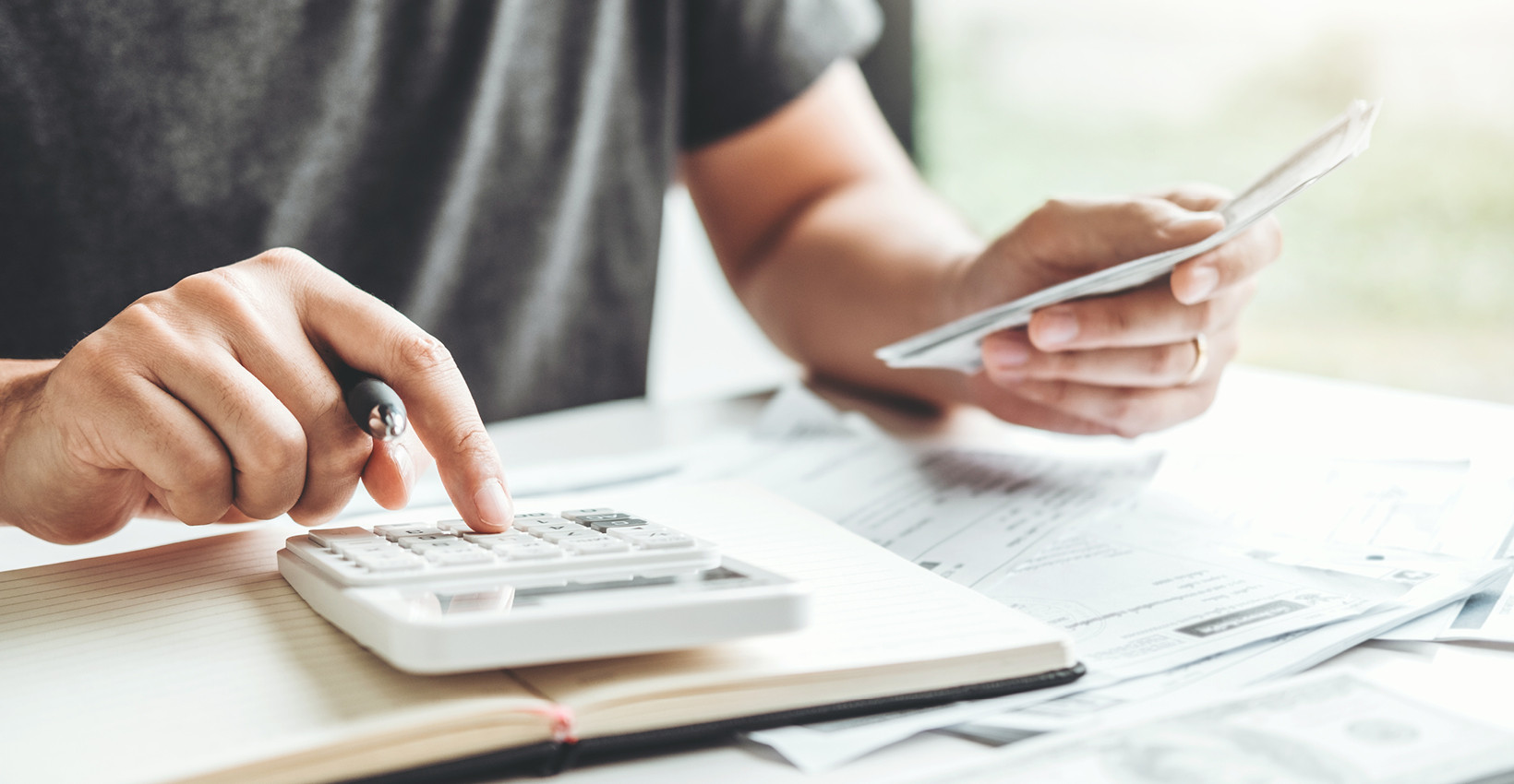 blog-budgeting-student-loans Thumbnail