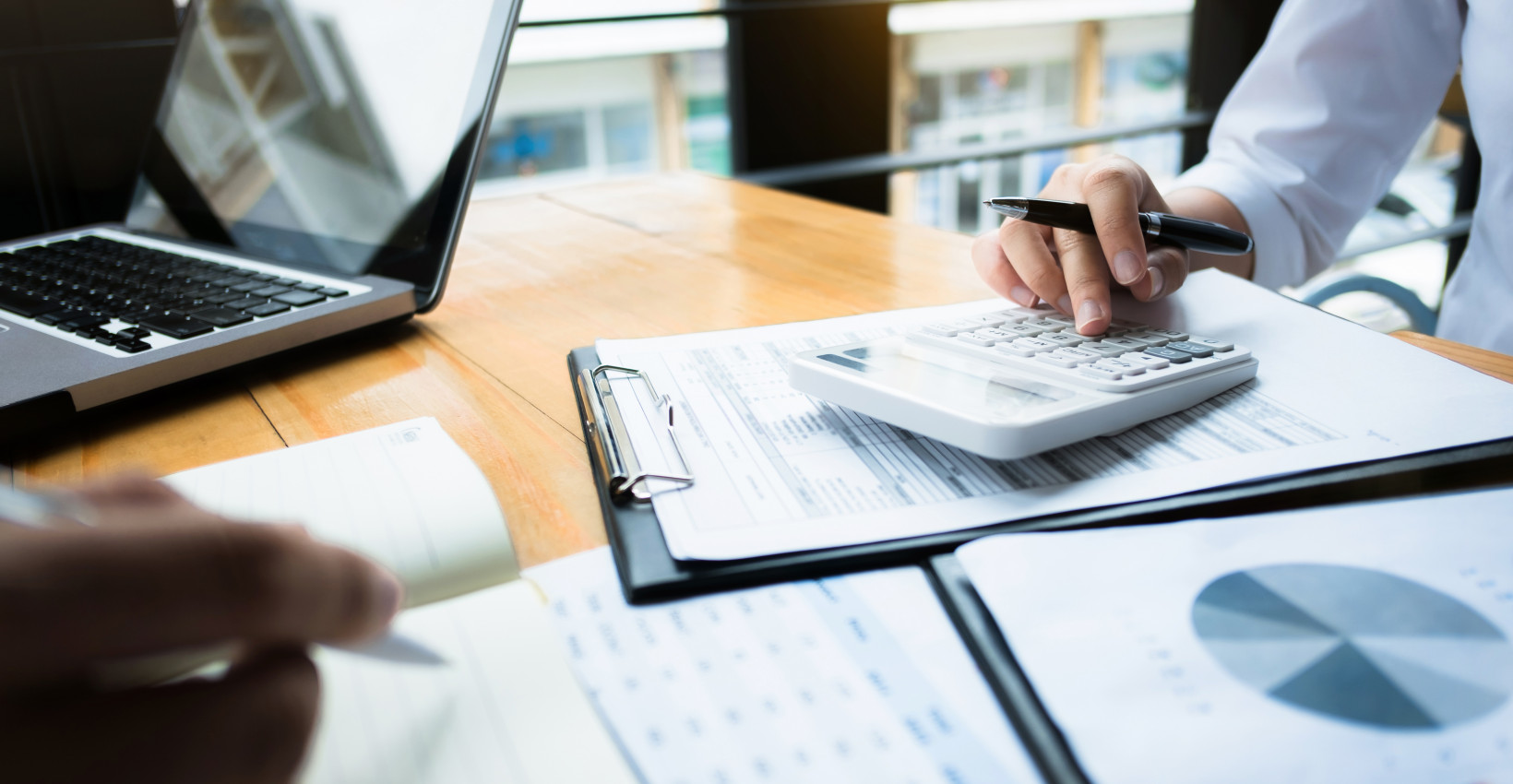header-blog-financial-advisor Thumbnail