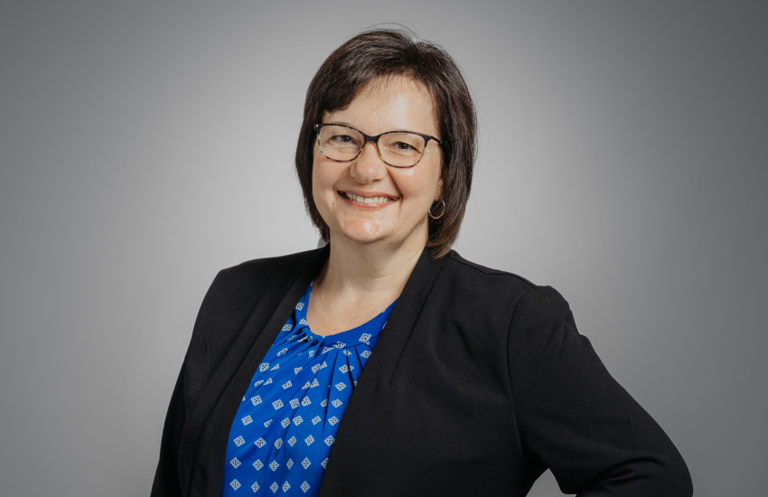 harris-linda-headshot