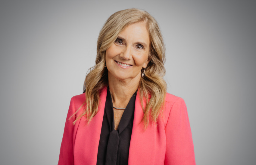headshot-bulow-barb-2022