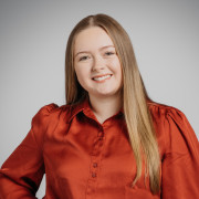 Madison Witulski headshot 2022