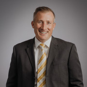 Headshot of Mike Hansen