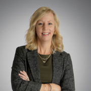 Leslie Wieseler headshot 2025
