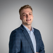 Gabriel Schindler headshot 2023